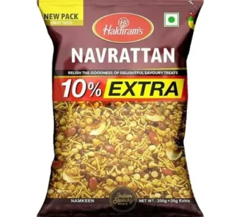 Haldiram Navrattan Namkeen 220g